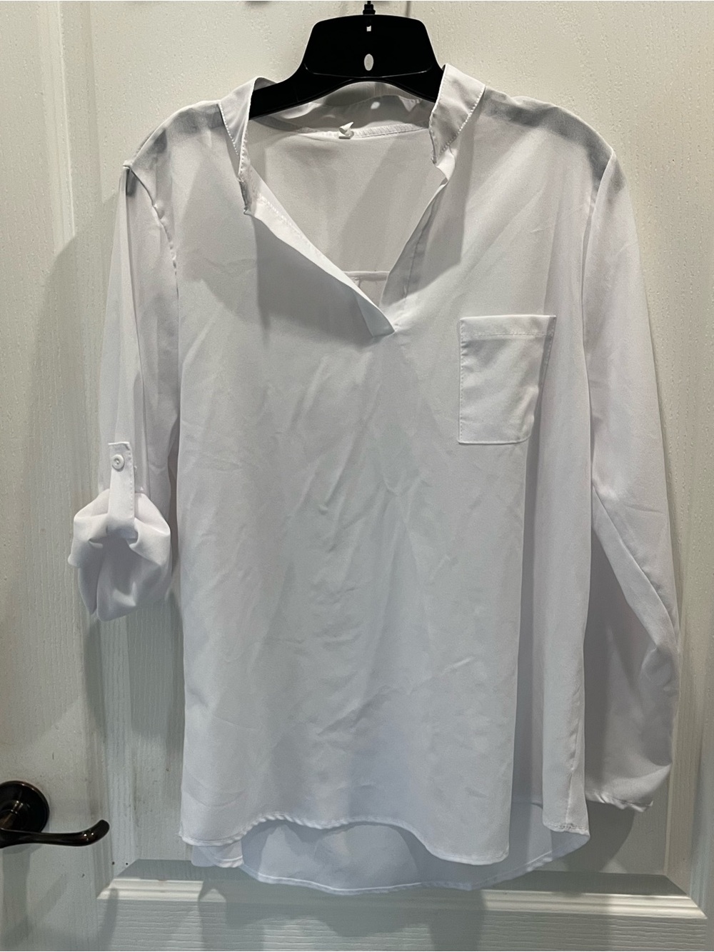 Women's White V-Neck Long-Sleeve Blouse